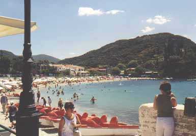 stranden_parga.jpg (12030 bytes)